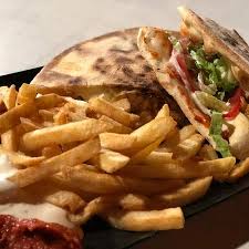 Makloub Double Avec Frites Au Choix