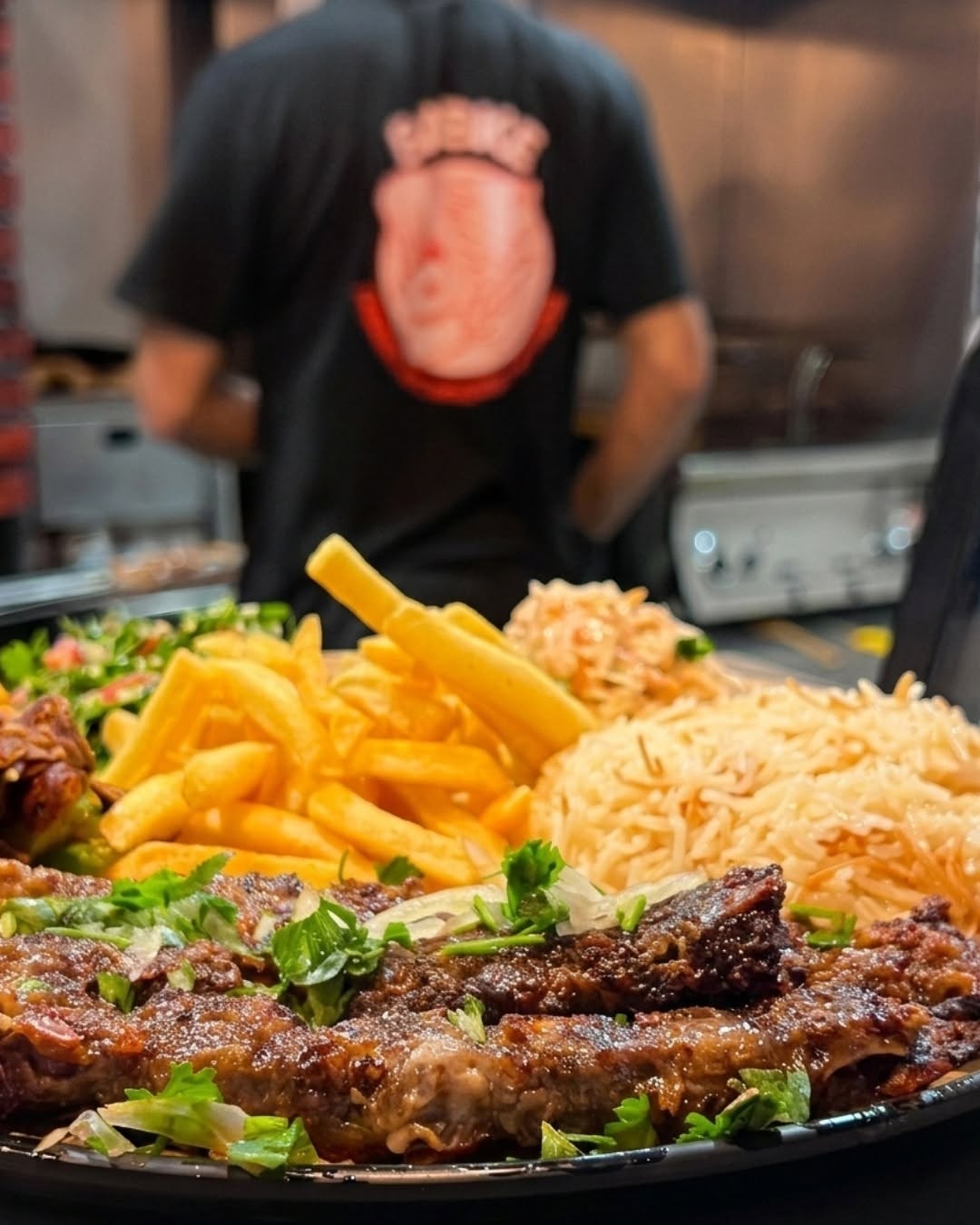 Plat Kebab Azmarli (Kebab, Fromage)